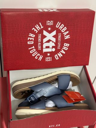 sandalias con cuña xti num 39 nuevas con etiquetas