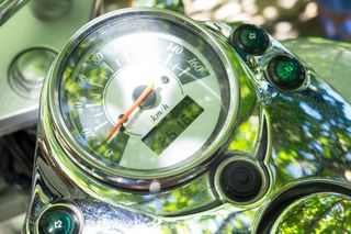 Moto Suzuki Intruder LC