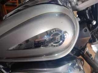Moto Suzuki Intruder LC