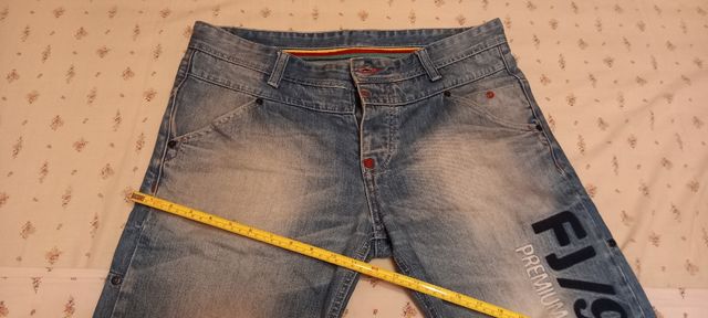 Pantalón corto vaquero hombre