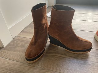 Botas terciopelo marrón
