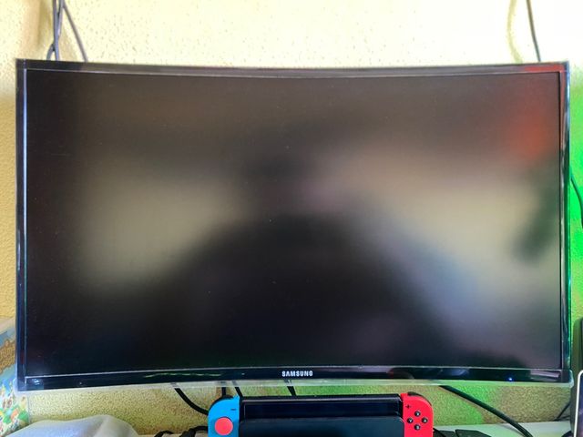 Monitor Samsung 27 Curvo