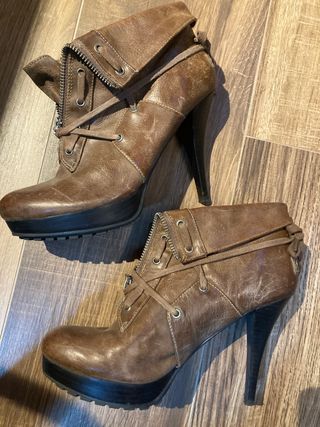 Botines tacón alto Guess mujer 38