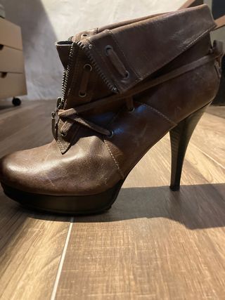 Botines tacón alto Guess mujer 38