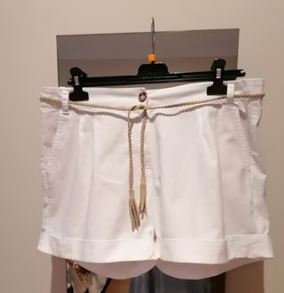 Pantalón corto blanco