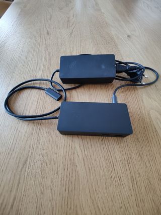 Microsoft dock station surface