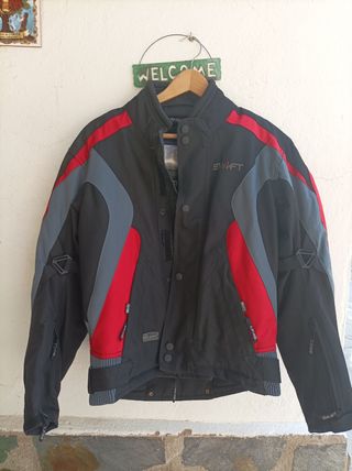 Cazadora de moto
