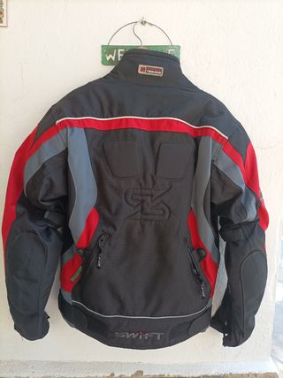 Cazadora de moto