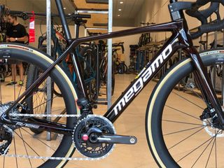 Megamo Raise 02 AXS 2023 / Talla S