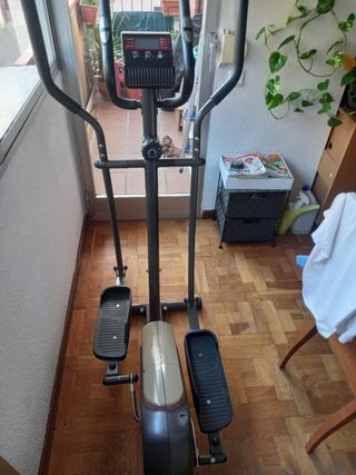 Bicicleta elíptica siluet