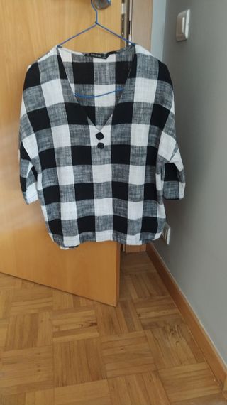 Blusa de señora de lino