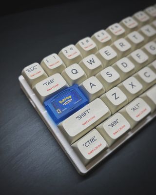 Keycap teclado mecánico 1.75 - Pokémon Zafiro