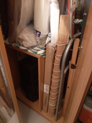 Armario madera con espejo