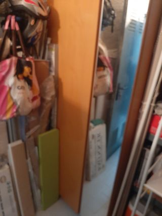 Armario madera con espejo