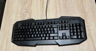 Trust GXT 830 Avonn Teclado Gaming