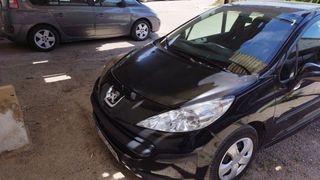 Peugeot 207 2006