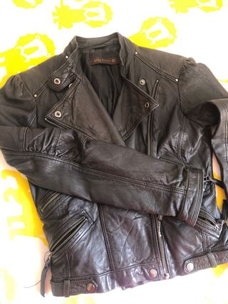 Cazadora piel Zara tipo perfecto