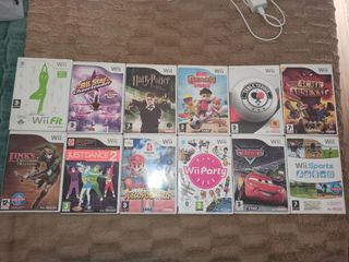 Consola Wii + accesorios + juegos