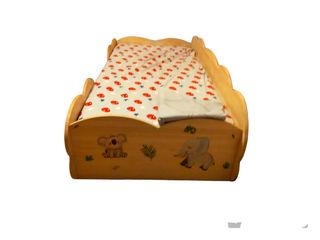 Lettino per bambini in stile Montessori