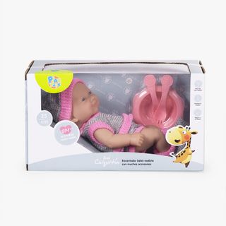 Muñeco 25 cm con accesorios.