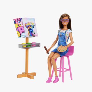 Barbie estudio de arte.
