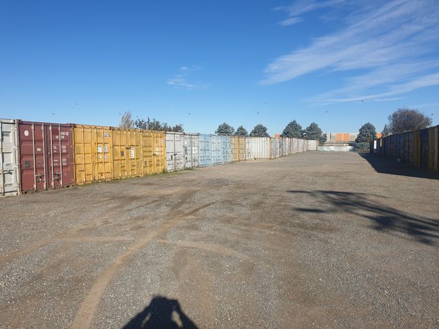 TRASTEROS GUARDAMUEBLES CONTENEDOR MARITIMO