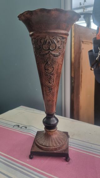 Jardinera,macetero,florero y recipiente