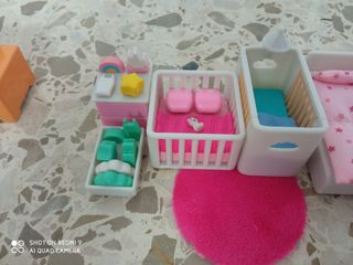 Mobiliario casa muñecas pequeña