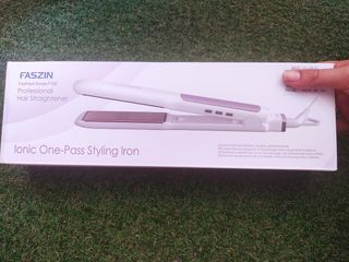 Plancha de pelo iónica NUEVA