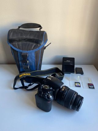 Cámara réflex NIKON