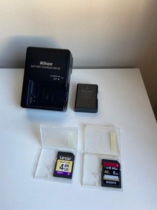 Cámara réflex NIKON