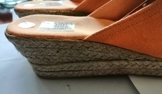 Zapatillas cuña de esparto, sin estrenar