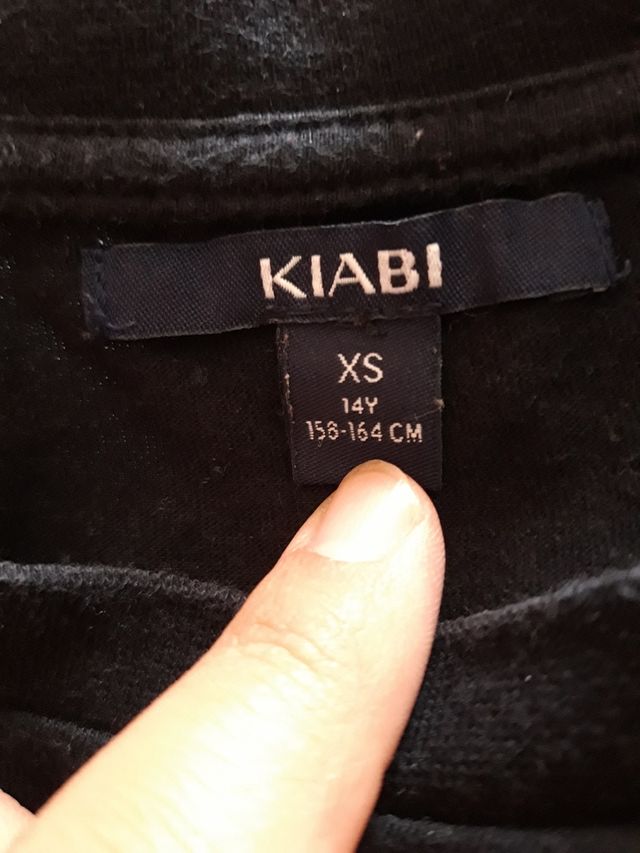 Camiseta negra manga corta. T XS.