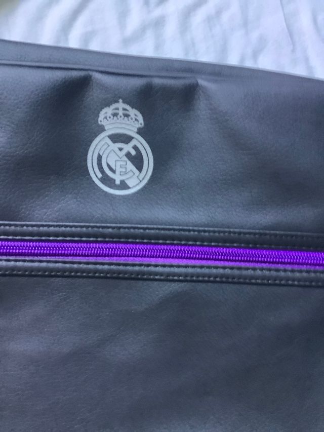 cartera real Madrid 45x34x14 negra