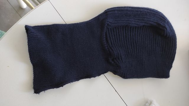 Dos pasamontañas buzo de niño