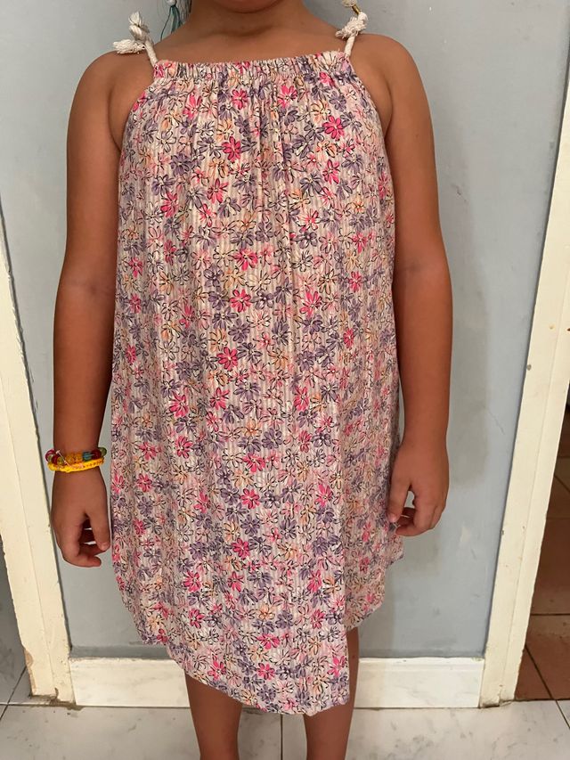 vestido talla 4-5 años