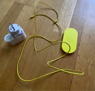 Cargador Inalambrico Nokia DT900 amarillo