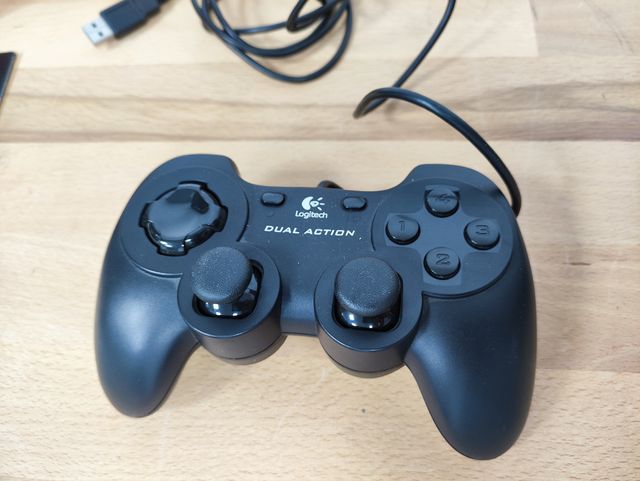 Mando Logitech
