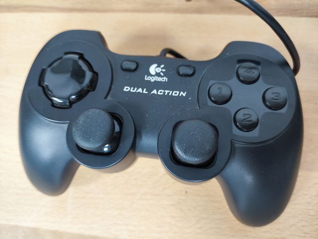 Mando Logitech