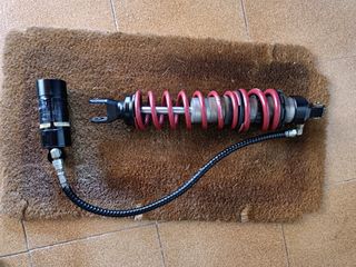 Amortiguador trasero Fox Podium X