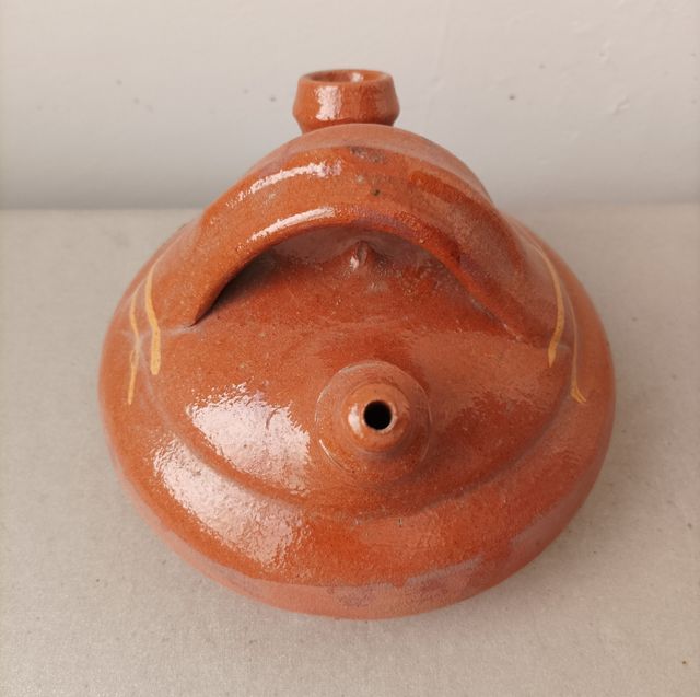 Botijos vintage y figura