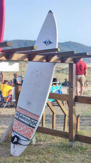 tabla de surf 6,7 BIC blanca