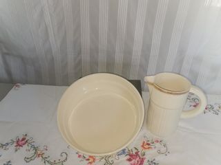 Palangana y jarra de lavabo