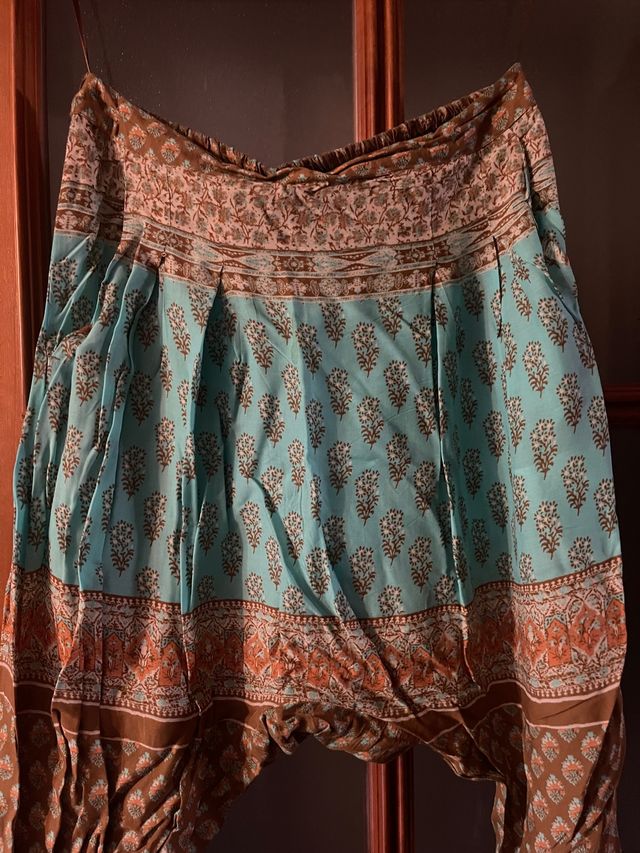 pantalon arabe pull & bear