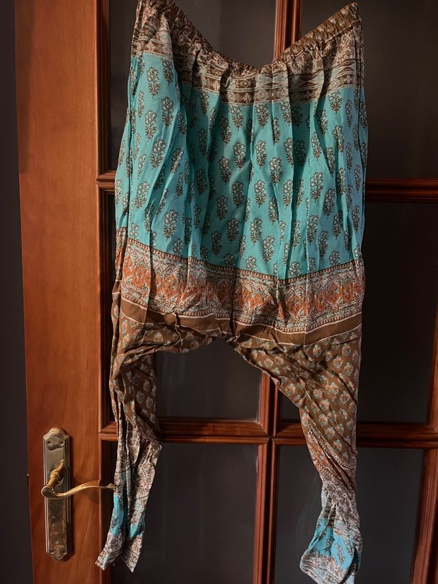 pantalon arabe pull & bear