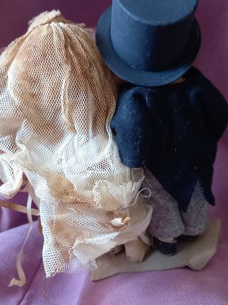 muñeca y muñeco antiguo 16cm.