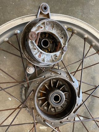 Rueda trasera Puch Cobra 80