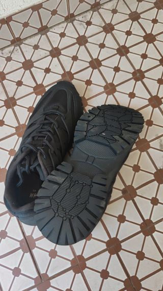 scarpe nere Sneakers robuste