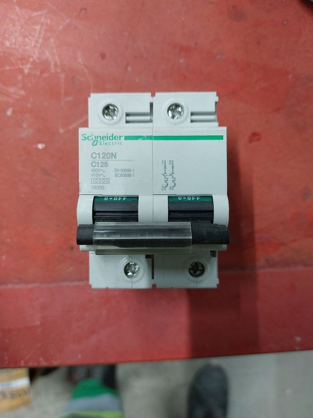 Magnetotermico C120N 2 polos 125A