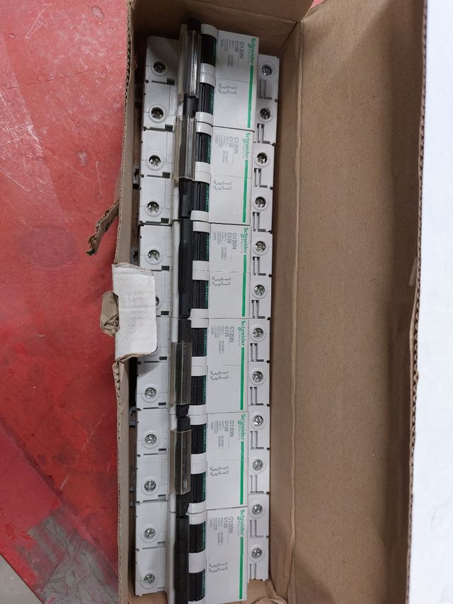 Magnetotermico C120N 2 polos 125A